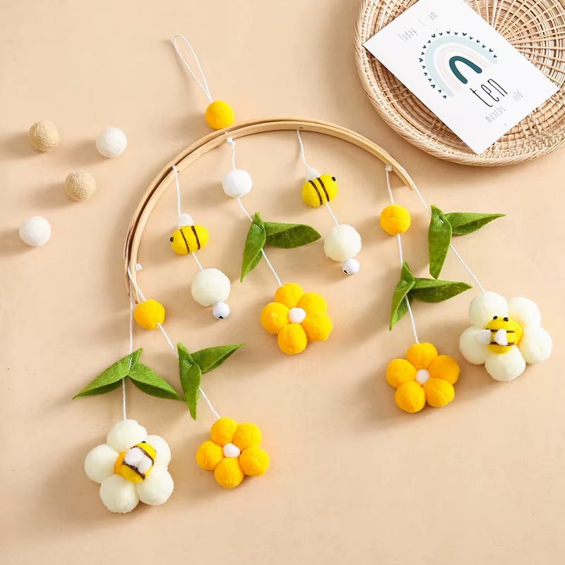 Baby Rattle Toys 0 - 12Months Newborn Wooden Crib Mobile Bee Toy Music Box Bed Bell Hanging Toy Holder Bracket Bed Bell Baby Gifts - FLUFFI