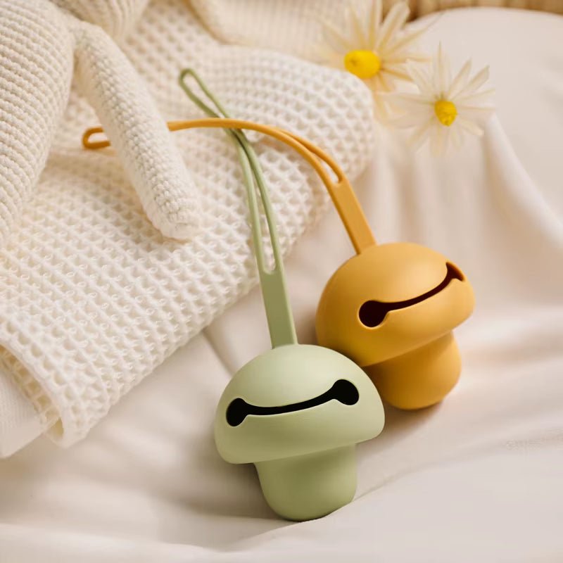Bopoobo Baby Feeding 1PCS Silicone Smiling Baby Pacifier Storage Box Multicolor NO FPA Easy to Carry Clean Safe Pacifier Box - FLUFFI