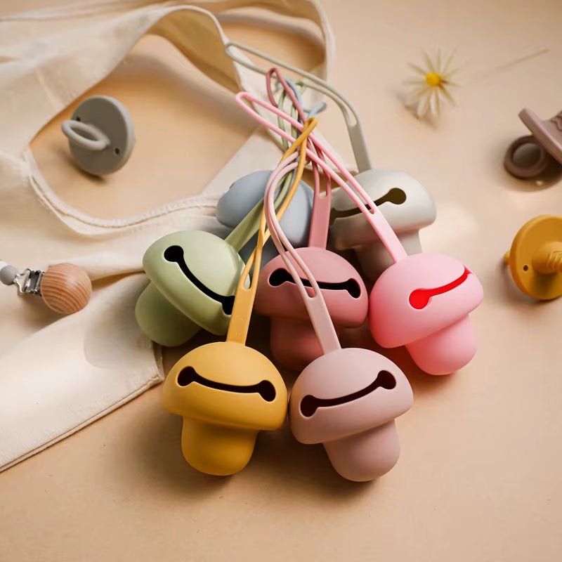 Bopoobo Baby Feeding 1PCS Silicone Smiling Baby Pacifier Storage Box Multicolor NO FPA Easy to Carry Clean Safe Pacifier Box - FLUFFI