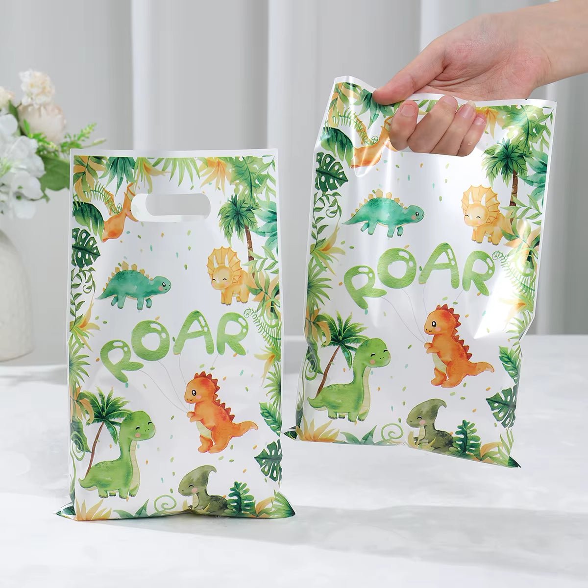 Cartoon Dinosaur Plastic Gift Bag Candy Bag Dinosaur Birthday Party Decor Kids Birthday Party Supplies Favors Baby Shower Decor - FLUFFI