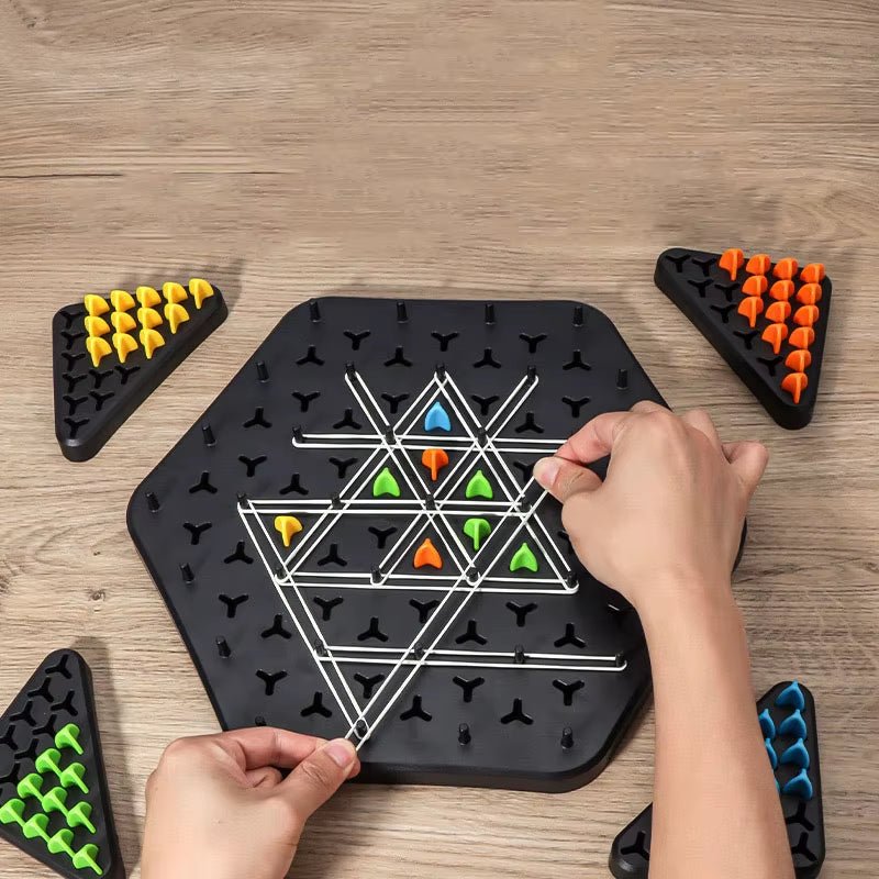 Geometry Chain Chess Puzzle Triangle Chess Desktop Game Rubber Band Training Family Interaction Exercise Thinking Toys Gifts - FLUFFI