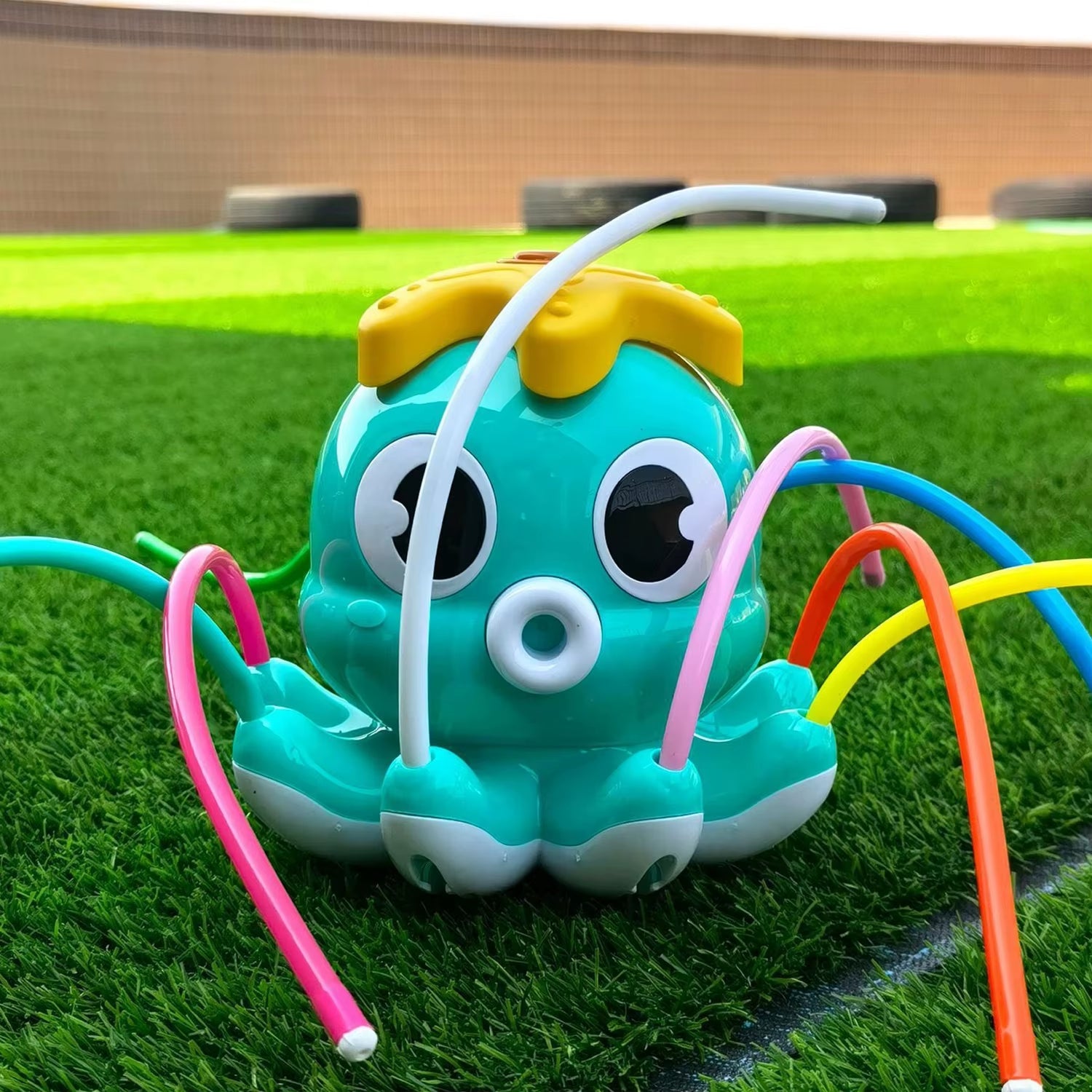 Octopus Sprinkler | Garden Water Toys | Summer Splash - FLUFFI