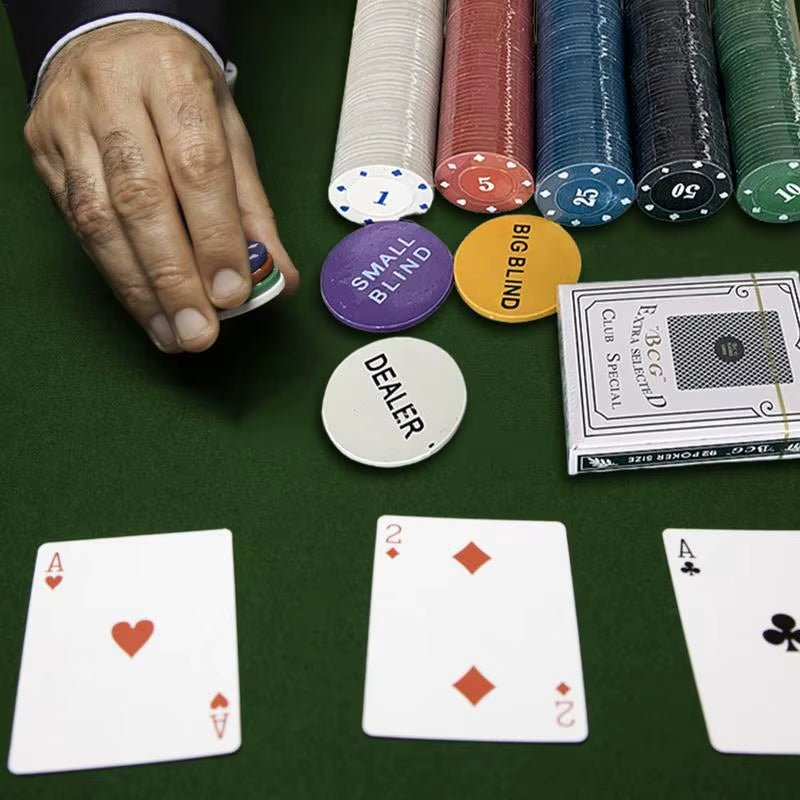 Poker Set | Chip Set | 777 Casino Edition - FLUFFI