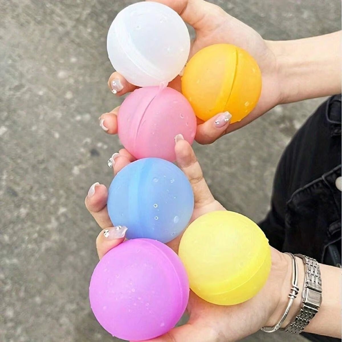 Reusable Water Balloons | Soft Silicone Water Bomb | Quick - Fill Water Balls - FLUFFI